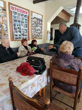 Служители на полицейския участък в Каспичан с превантивни мерки срещу телефонните измами и домовите кражби