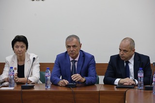 Deputy Minister Ivan Anchev participated in a meeting with the heads of regional education administrations from across the country