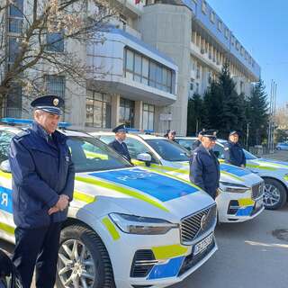 Нови автомобили от днес са включени в автопарка на ОДМВР-Търговище