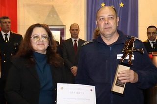 Наградиха най-добрите пожарникари за 2025 г.