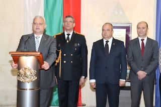 Наградиха най-добрите пожарникари за 2025 г.