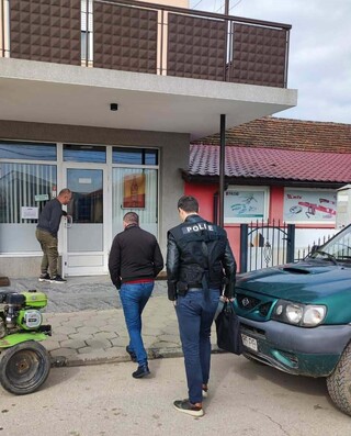 Бързо производство и двама задържани за изборни нарушения при полицейска операция в община Ситово