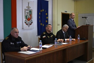Министър Емил Дечев се срещна с ръководния състав на ОДМВР – Смолян