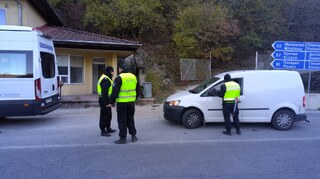 Продължават полицейските действия за предотвратяване на престъпления, свързани с политическите права на гражданите