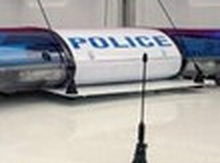 Полицаи задържаха мъж, прострелял друг в крака