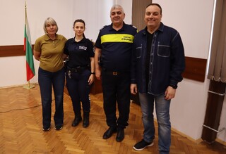 Екип на сектор „Пътна полиция“ проведе среща с гимназисти от видинското  СУ „Цар Симеон Велики“