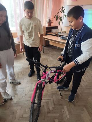 Състезание „Спазвам правилата. Ваканция, здравей!“ проведоха възпитаниците на ОУ „Васил Априлов“ - Исперих