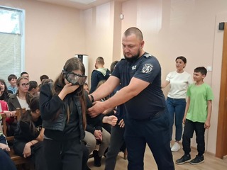 В Районен съд –Силистра проведоха поредното си занятие доброволците от Детско полицейско управление