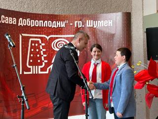 Директорът на ОДМВР – Шумен старши комисар Георги Гендов  връчи награда  в категория  „Гражданска доблест“  по време на наградите „Сава Академия“