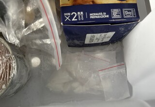 42-годишен мъж от Шумен е задържан в хода на специализирана полицейска операция с четири вида наркотици