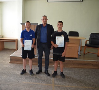 Ученици от Радомир показаха пример за гражданска доблест