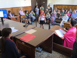 Детското полицейско управление в Етрополе завърши курса си на обучение