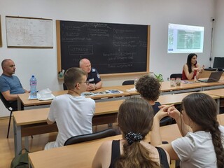 Служители на ОДМВР Хасково с лекция срещу употребата и разпространението на наркотични вещества
