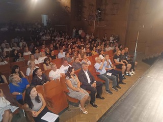 Превенцията започва с разговор: Ученици, родители и институции обсъдиха рисковете от наркотичните вещества