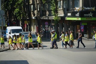 С децата в името на живота