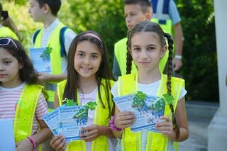 С децата в името на живота