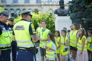 С децата в името на живота