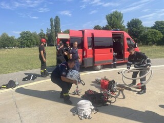 Тренировъчно учение на ГДПБЗН  и Специализирания отряд „Въздушно наблюдение“ на ГДГП,  за гасене на пожар в труднодостъпен високопланински терен
