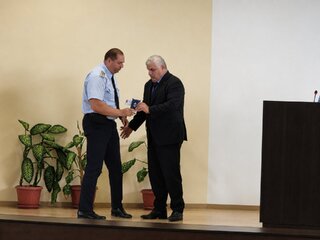 Служители на ГДНП, проявили професионализъм и решителност в постигането на високи резултати, бяха отличени за празника на  МВР