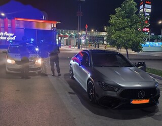 Екип на „Охранителна полиция“ при РУ – Шумен установи 18-годишен водач с опасно поведение на пътя