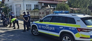Установен е издирван автомобил и други нарушения на ЗДвП при широкообхватен контрол в село Мокрен