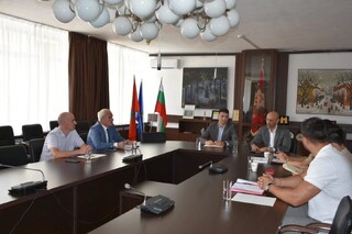 Среща с директорa на ДМОС се проведе в АМВР