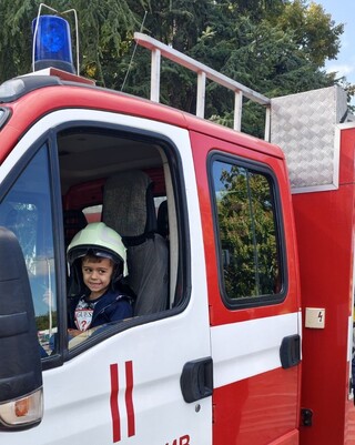 МВР представи професиите на полицаи и пожарникари пред децата на KIDS EXPO PLOVDIV 2026
