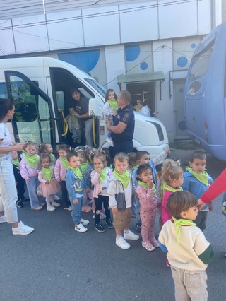 Седмица на пожарната безопасност  Вълнуващите срещи продължават в РСПБЗН Кюстендил