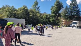 Ученици бяха на гости на „Пътна полиция“ – Смолян
