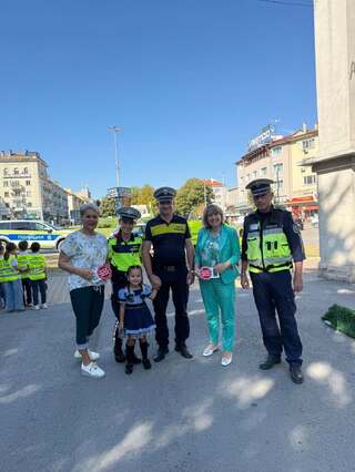 Деца от ДГ „Дружба“ и ДГ „Изворче“ в Шумен влязоха в ролята на малки пътни наблюдатели