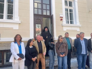 Реновираната сграда, която е предоставена на отдел „Разследване“ на ОДМВР – Кюстендил, откриха днес ст. комисар Васил Йоцов - директор на ОДМВР,  и кметът на Кюстендил инж. Огнян Атанасов