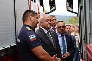 Новият учебно-тренировъчен център на ГДПБЗН ще обучава пожарникари, спасители и деца