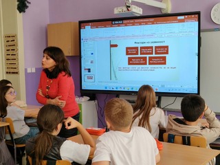 Продължава активната работа на полицията в силистренските училища