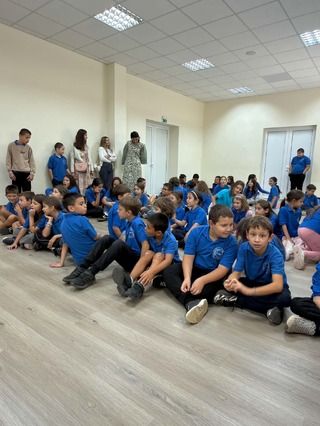 „Детско полицейско управление“ стартира за шеста поредна година в ловешкото ЧОУ „Св. Седмочисленици“