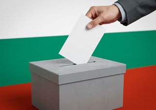ПЪЛНА КООРДИНАЦИЯ МЕЖДУ ИНСТИТУЦИИТЕ ЗА ОСИГУРЯВАНЕ НА СИГУРНОСТТА ПРИ ПРОВЕЖДАНЕТО НА ИЗБОРИТЕ