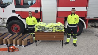 Допълнителна техника и защитно облекло получиха огнеборците в Хасковско по два проекта
