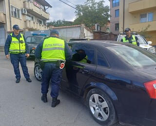 Специализирана полицейска операция с насоченост превенция и противодействие на престъпления против политическите права на гражданите е в ход на територията на ОДМВР-Стара Загора