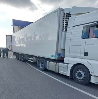 Гранични полицаи разкриха опити за незаконно превеждане и преминаване на 32 мигранти в района на ГКПП „Видин“/ „Калафат“