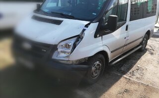 Гранични полицаи задържаха шофьор, блъснал човек с микробус и избягал