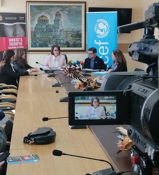 Започва съвместна национална кампания под надслов „Никога повече насилие у дома!“