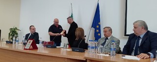 Служители на МВР наградени от Националния съюз на ключарите в България