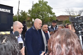 Организирана престъпна група за телефонни измами бе задържана при мащабна акция на МВР и Специализираната прокуратура