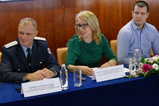 Полицейски коли, оборудвани със специална техника, ще разкриват крадени превозни средства  