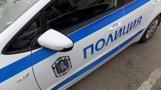 Участници в схема за телефонни измами са задържани на местопроизшествието 