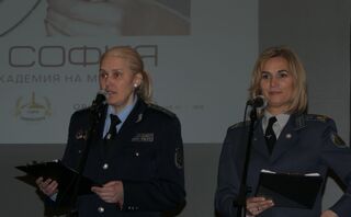Награди за най-точните стрелкини в силовите ведомства  