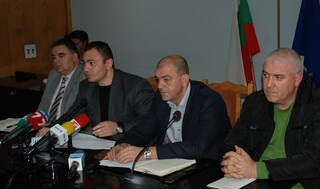 Пресечена е дейността на група от шестима мъже, разпространявали наркотични вещества в София 