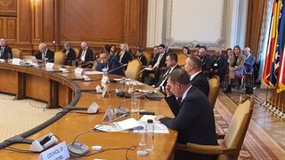 Проведена кръгла маса на високо равнище в Букурещ, Румъния