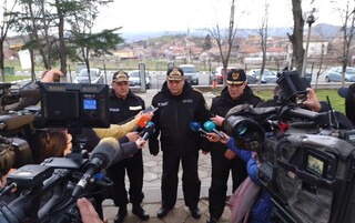 Задържан е издирваният въоръжен мъж от с. Сърница