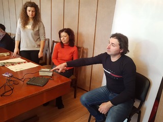 Мобилна станция с екип на сектор „БДС” прие 67 заявления за лични документи в офисите на ТД на НАП-Хасково