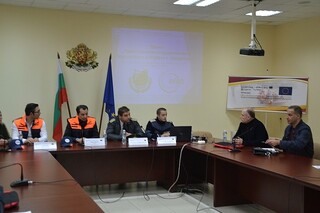 Полева демонстрация проведоха днес спасителни екипи от Хасково и Одрин